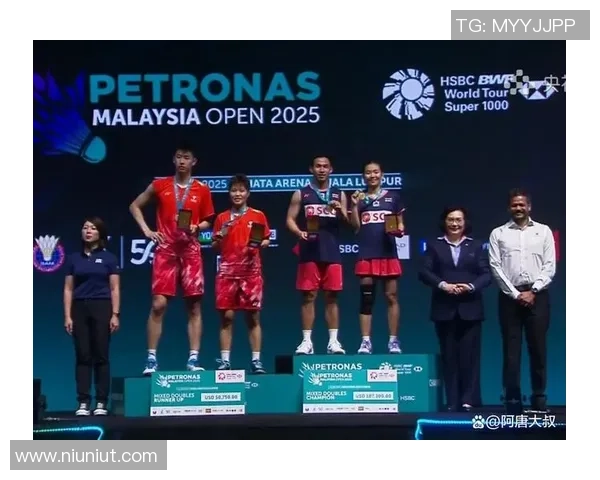 全网最忙五人组亮相羽毛球赛事2025总决赛冠军将获35万元现金奖励