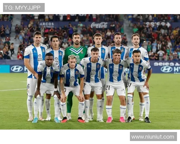 尼科在对皇家奥维耶多的精彩一条龙破门荣获西甲11月最佳进球称号