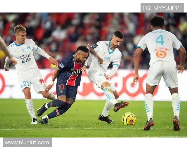 法甲精彩对决前瞻:里尔主场迎战马赛深度解析比分走势与战术分析